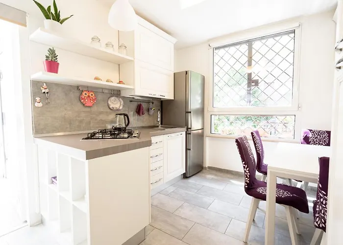 Appia Purple Terrace In Apartment Rome